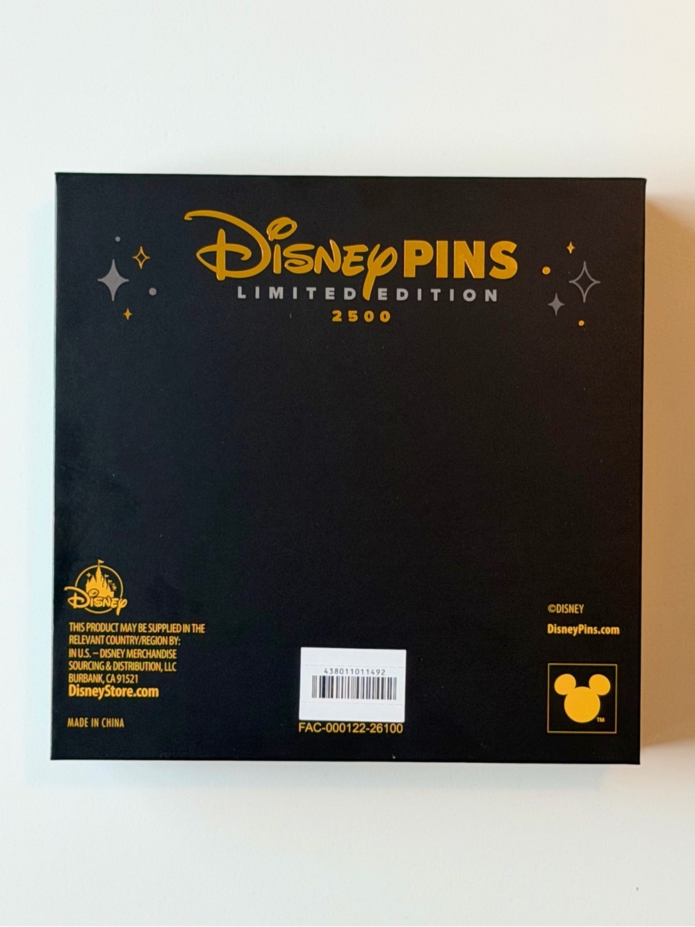 Disney Characters at Disney Parks Artist Collection Pin Box Set LE 2500 - Picture 4 of 8